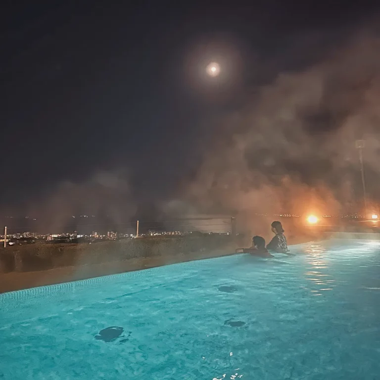 Suginoi Hotel Aqua Garden