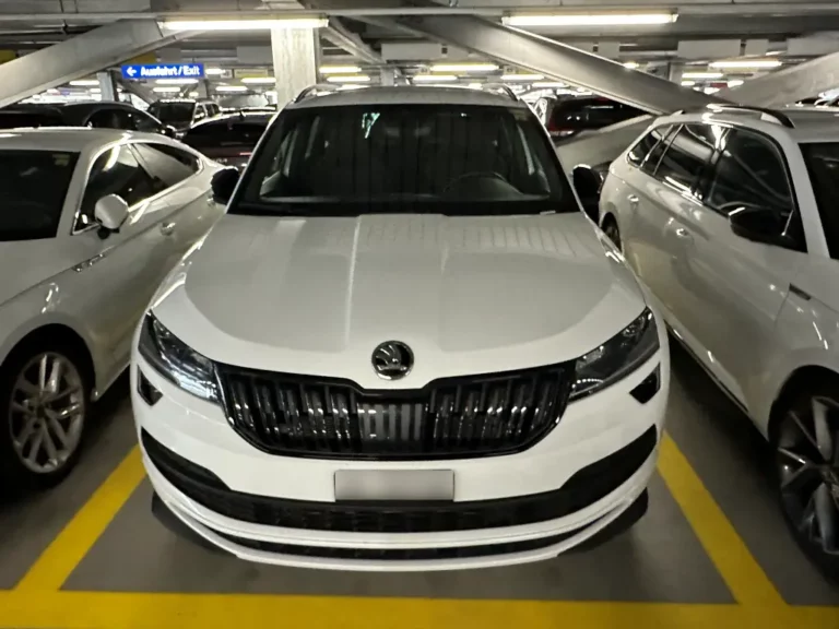 Book a car rental in Switzerland : Recommend Sites with Cost, Insurance