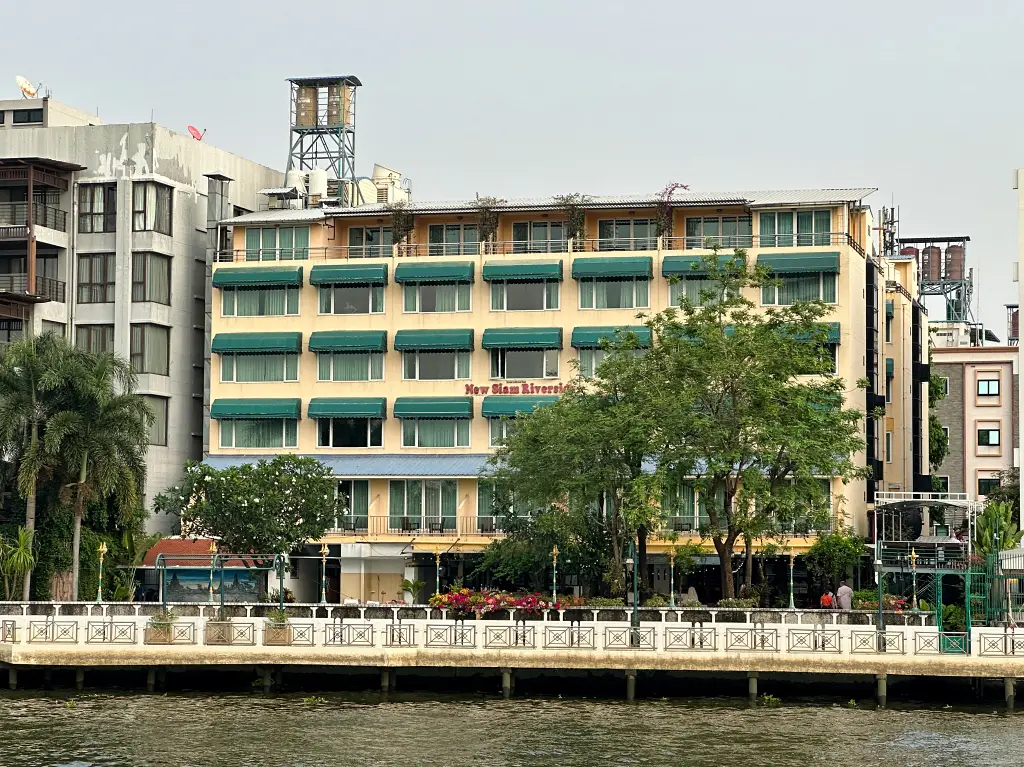 New Siam Riverside Hotel