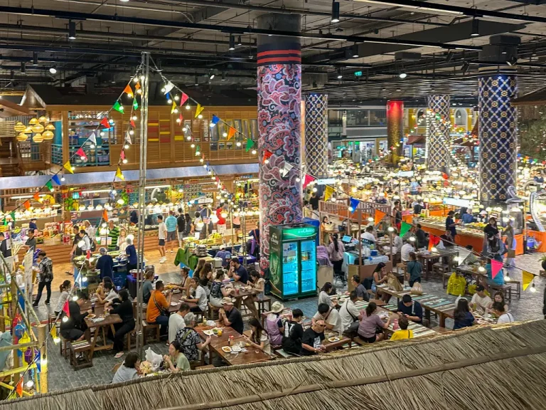 Suk Siam in Bangkok Icon Siam