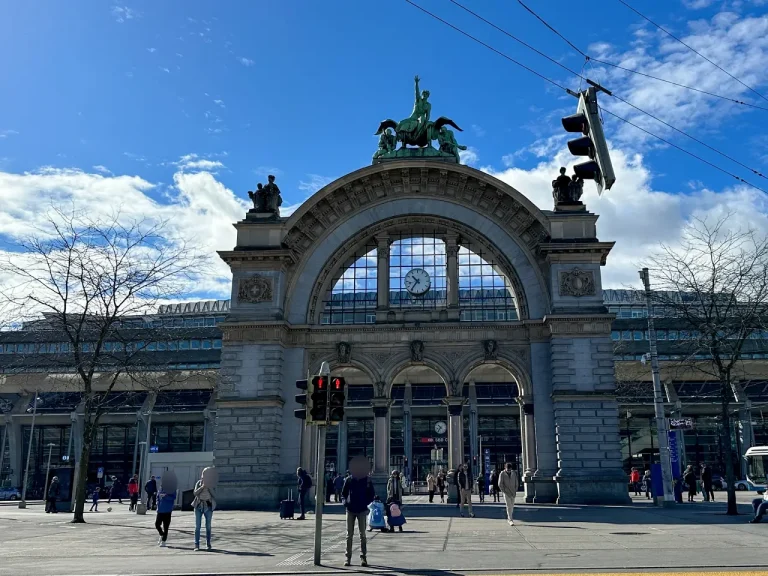Two Lucerne parking recommendations, Switzerland: Parking Fees