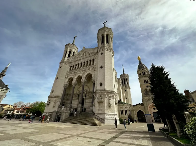 France Lyon Day Trip Guide: Top Attractions, Parking and Wheelchair Accessible Tips