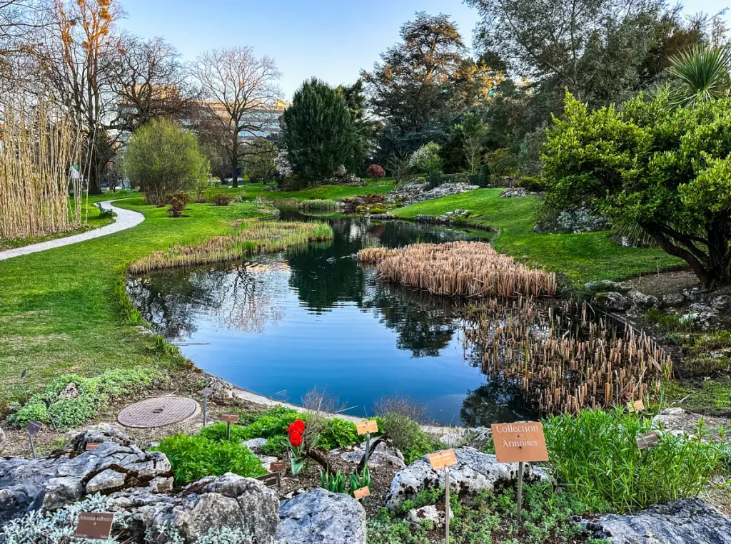 Geneva Botanical Garden(Conservatoire et Jardin botaniques de Genève)
